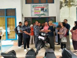 Disdikbud Konawe Serahkan Motor Dinas untuk Pengawas Sekolah